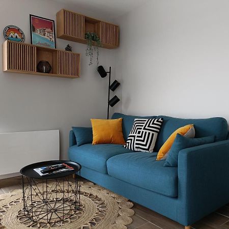 Appartement Appt reposant entièrement équipé. à Toules Extérieur photo